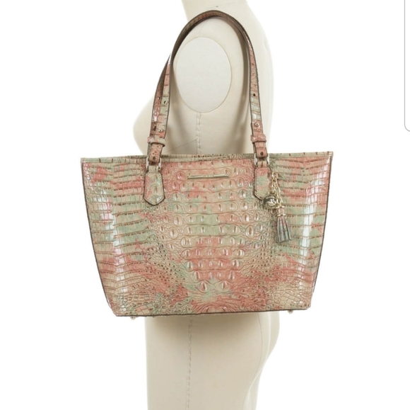 ✔SOLD 🆕️👜Brahmin- Medium Asher - Picture 2 of 8